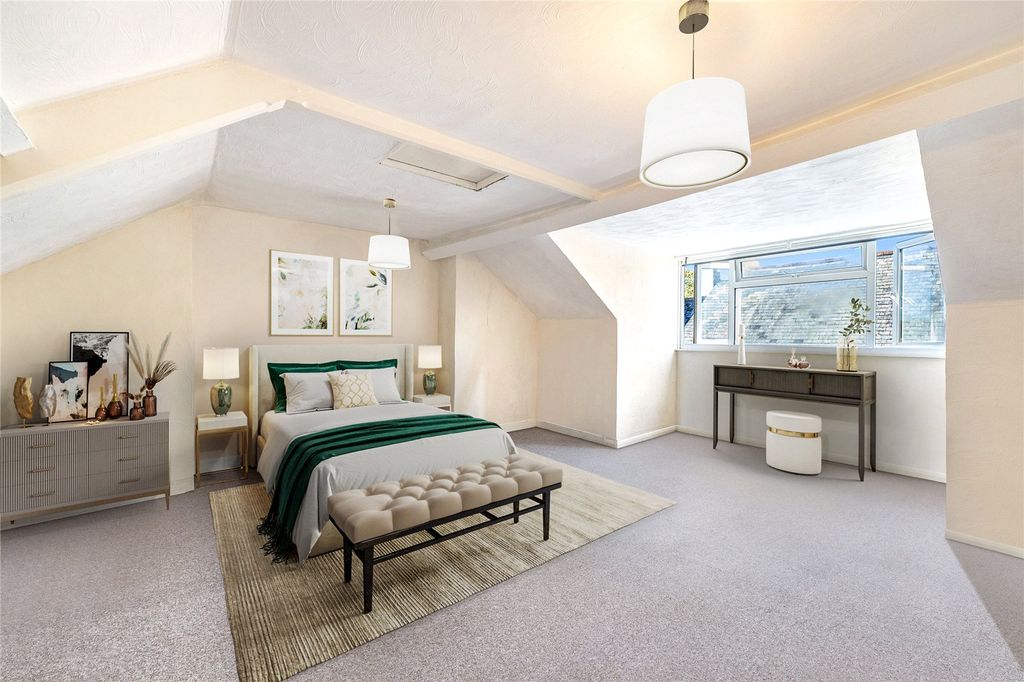 Property photo 2 of 14 Picture No. 29