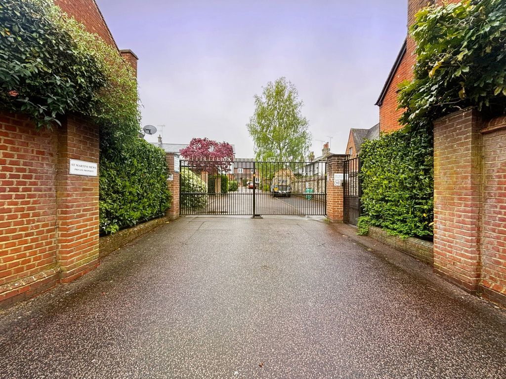 Property photo 1 of 35