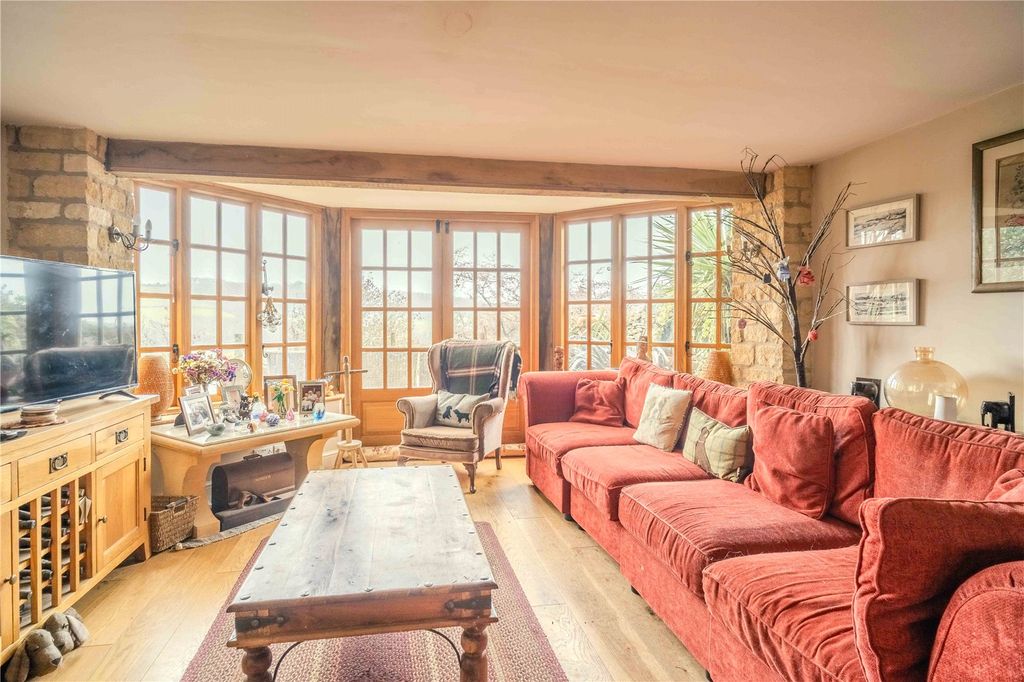 Property photo 3 of 15 Picture No. 20