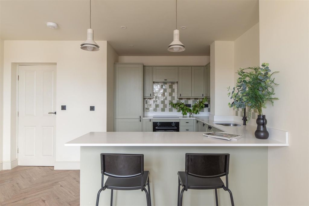Property photo 2 of 16 Edit-6996.Jpg