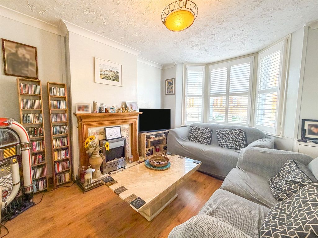 Property photo 3 of 11 Picture No. 04