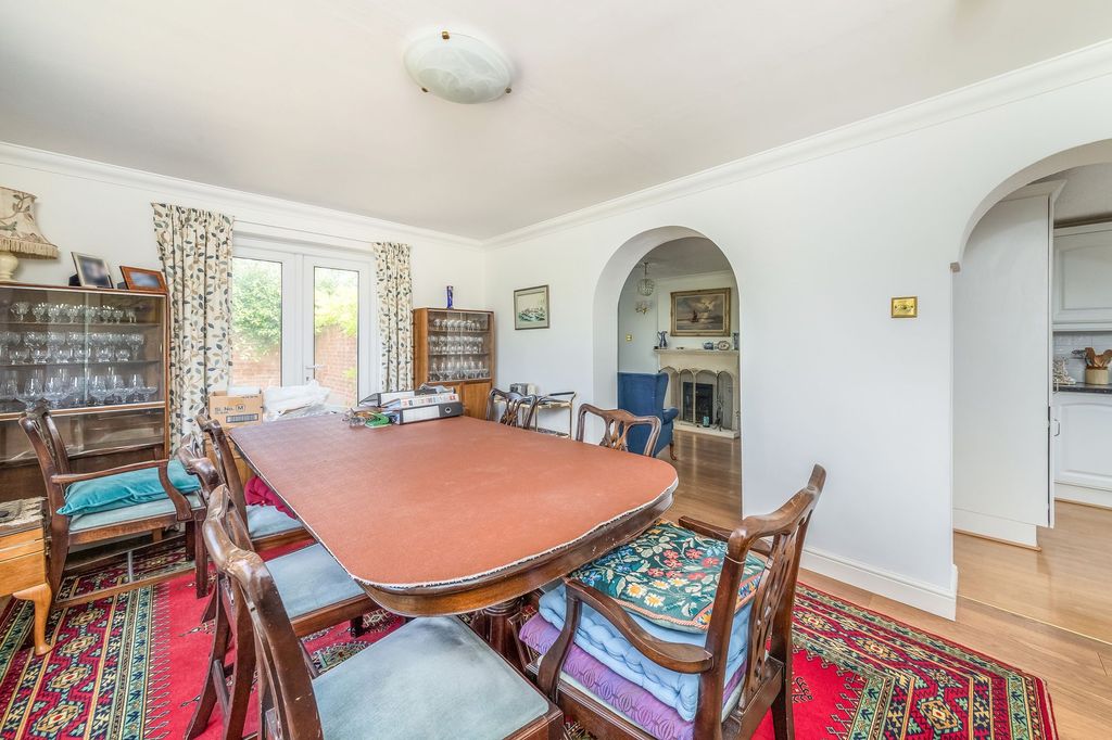 Property photo 3 of 22