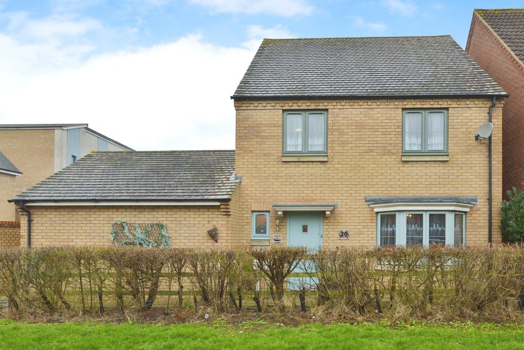 Property photo 1 of 17