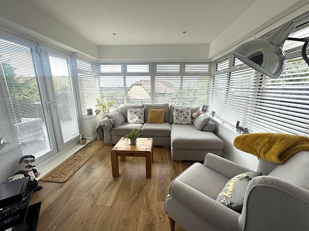 Property photo 3 of 24 Sun Lounge