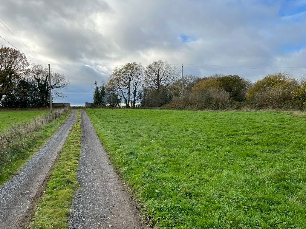 Property photo 3 of 6 Img_0742