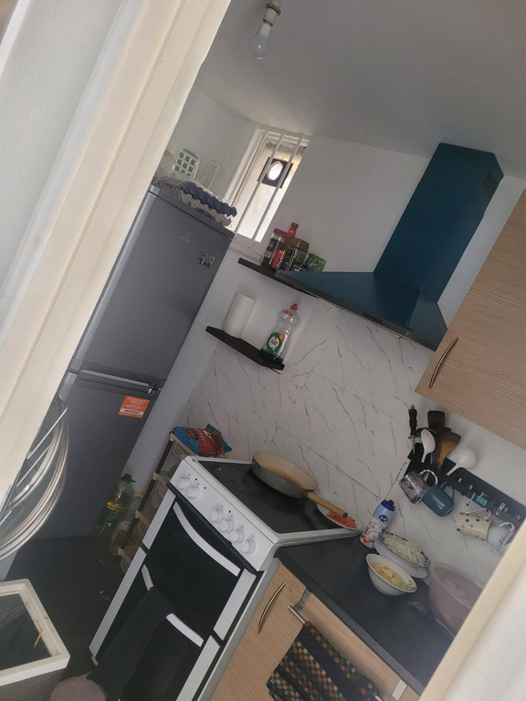 Property photo 1 of 5