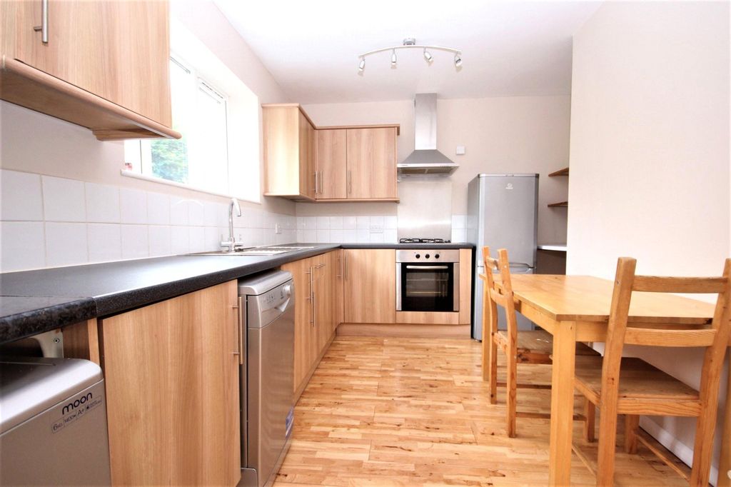 Property photo 2 of 9 Picture No. 01
