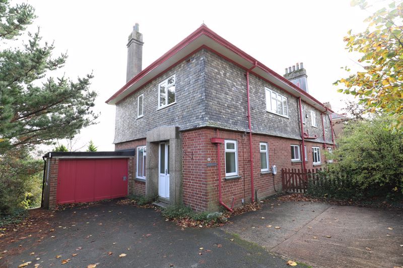 Property photo 1 of 13 Photo 13