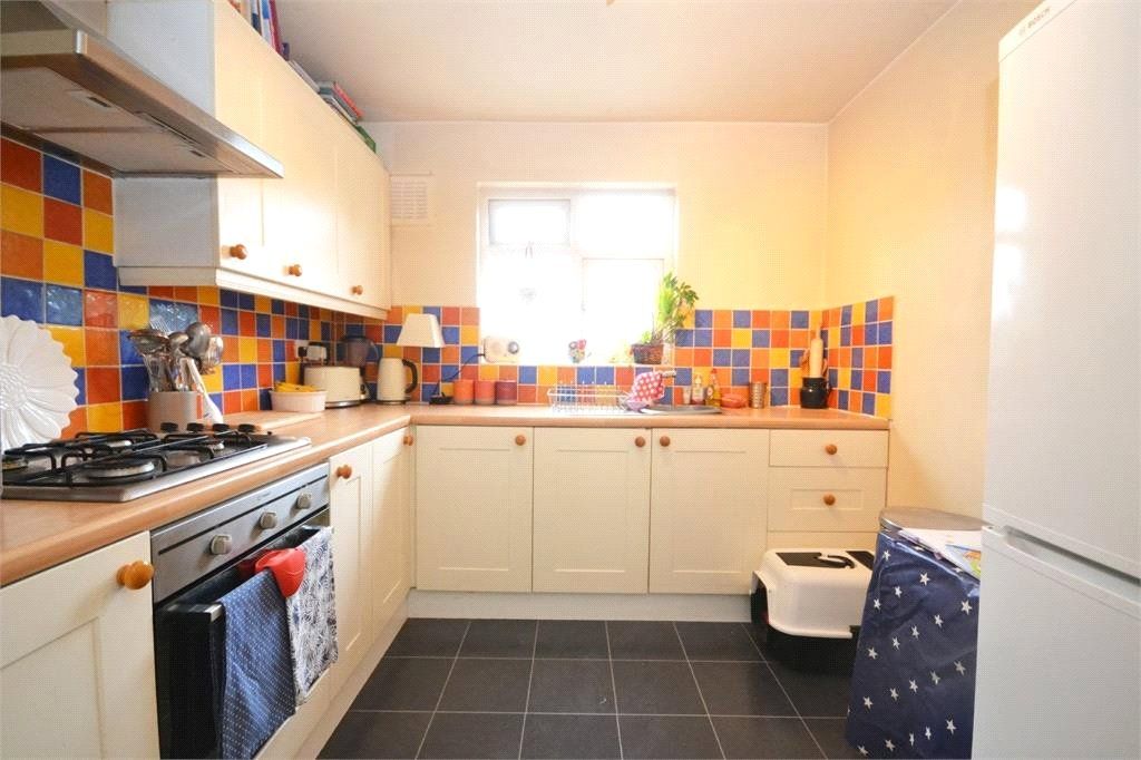 Property photo 3 of 6 Picture No. 01