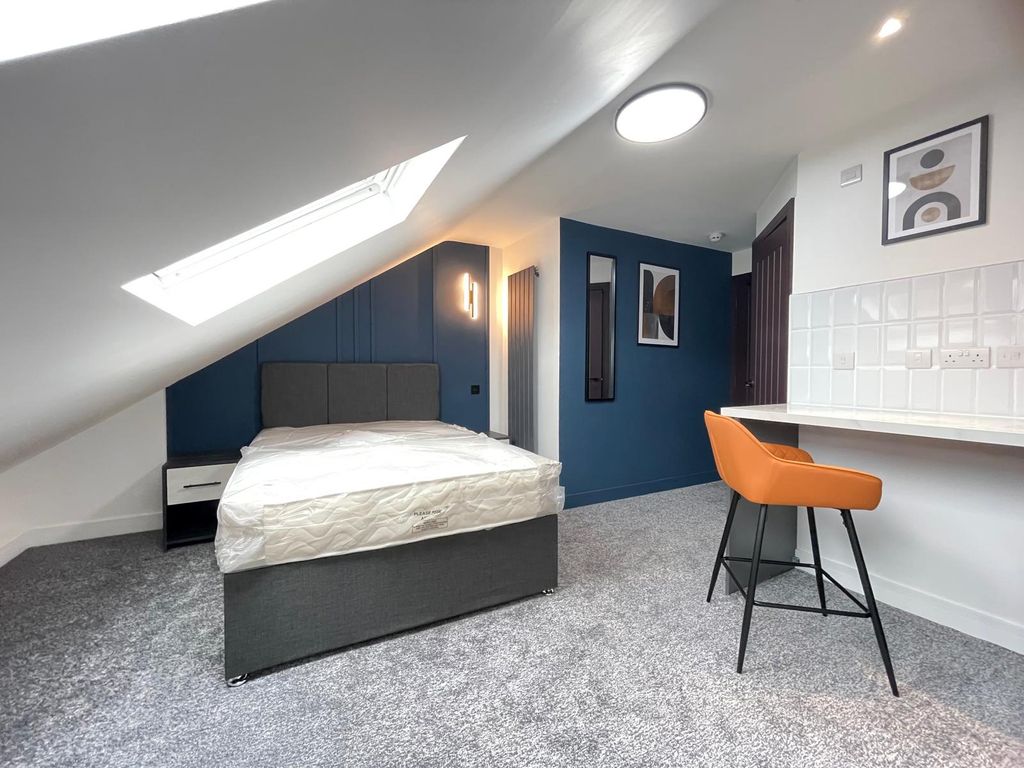 Property photo 1 of 15 B3E98d2B-c925-4107-87E2-Eaf063A8c195