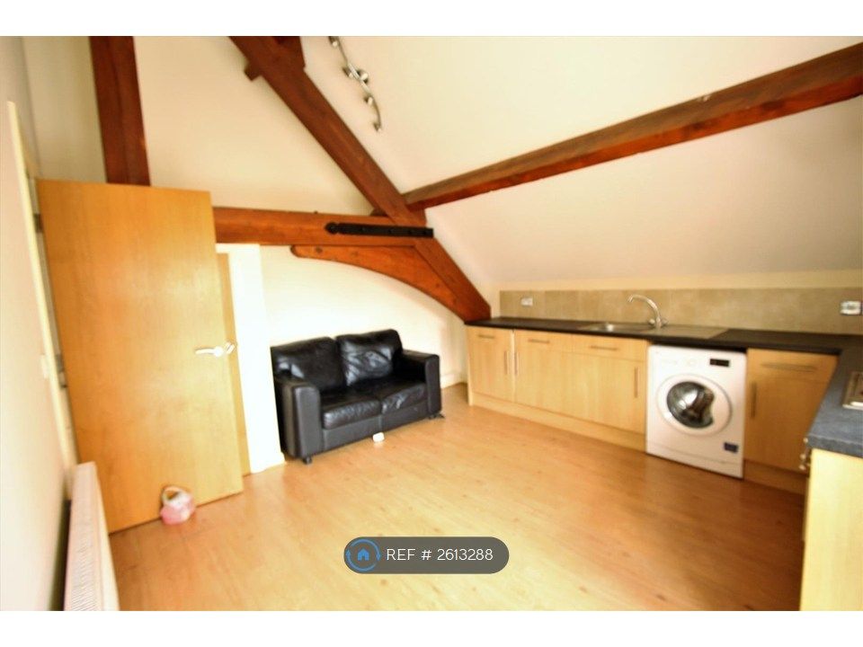 Property photo 3 of 9