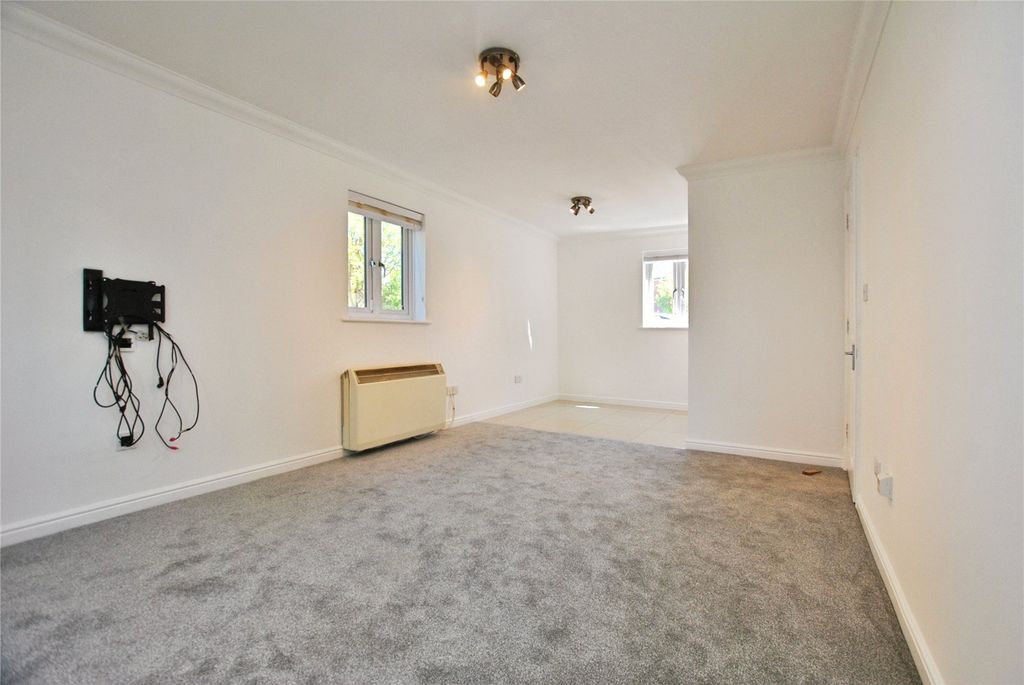 Property photo 2 of 5 Picture No. 04