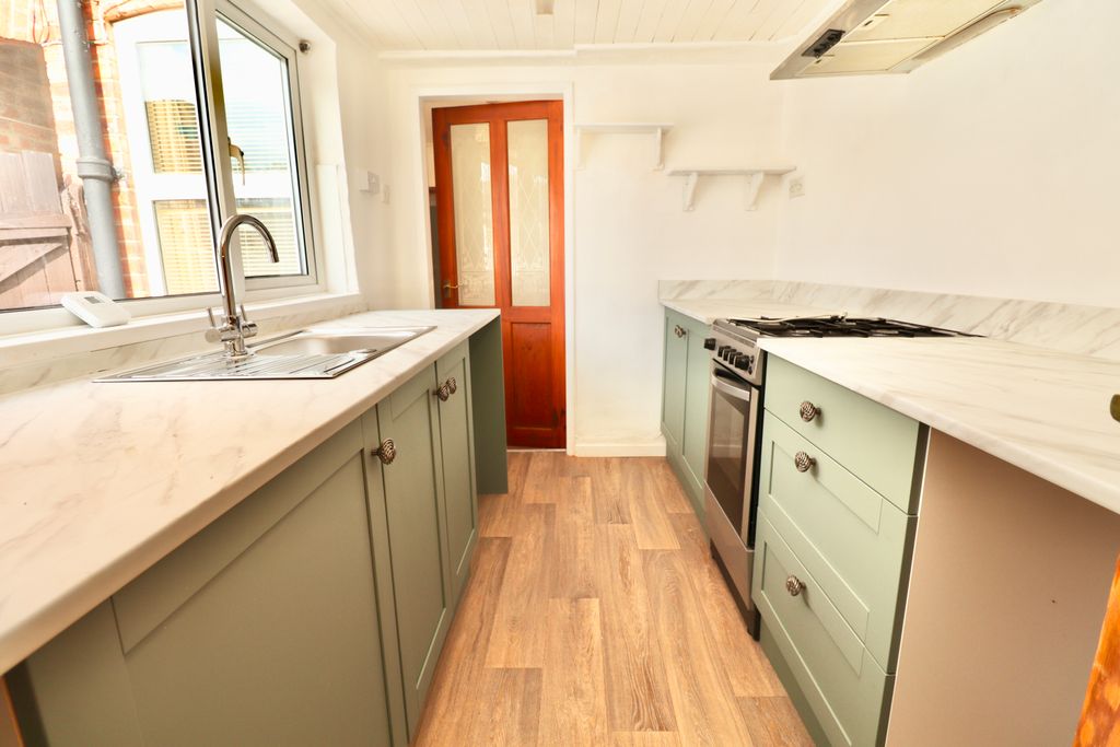 Property photo 2 of 14 Img_0664