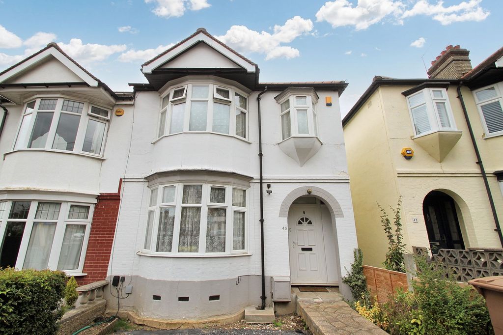 Property photo 1 of 15