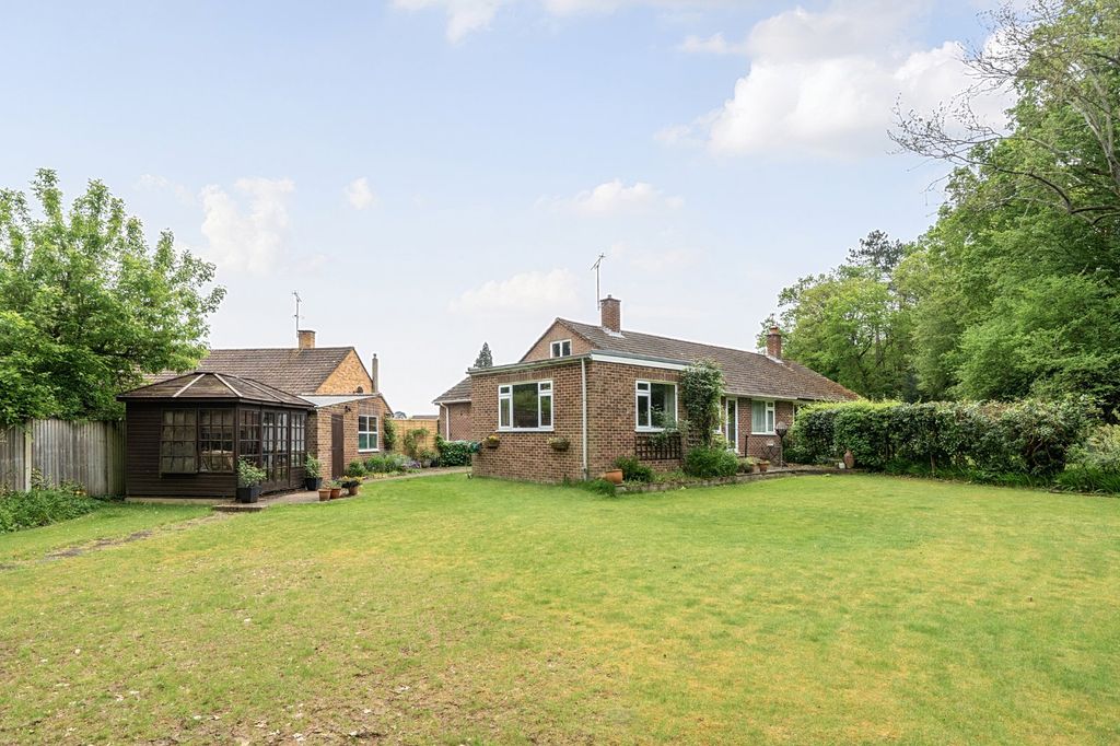 Property photo 1 of 19 Picture No. 21