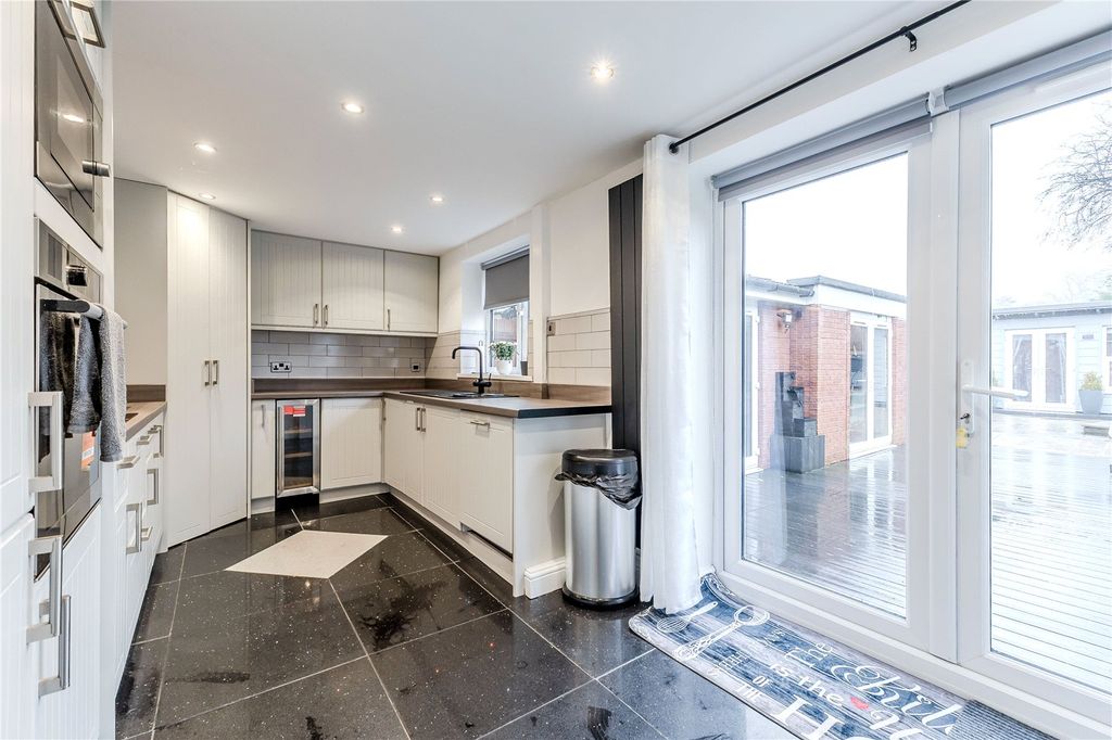 Property photo 3 of 14 Picture No. 07