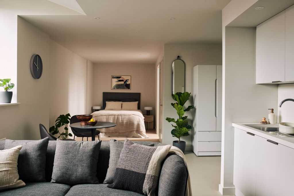 Property photo 2 of 23 Img_4015_8_Original