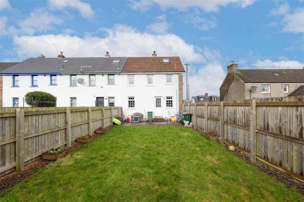 Property photo 2 of 20 1, Strathearn Terrace Aberuthven-38.Jpg