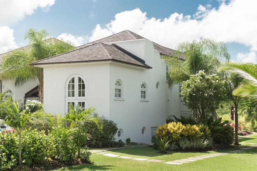 Property photo 1 of 41