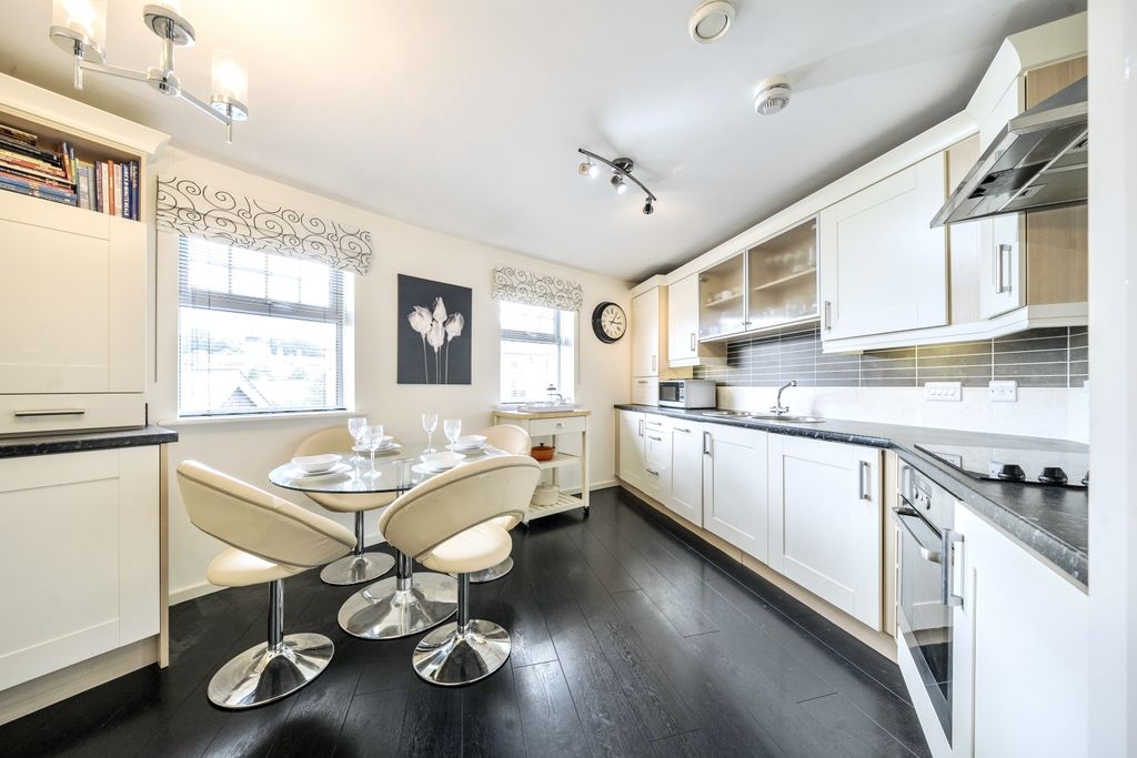 Property photo 2 of 19 Kitchen Diner