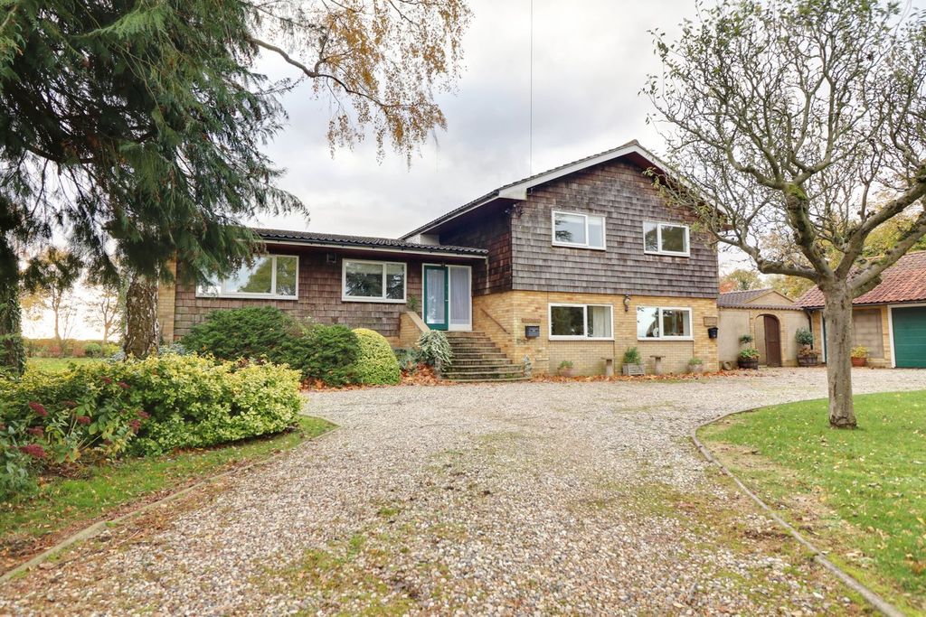 Property photo 1 of 27