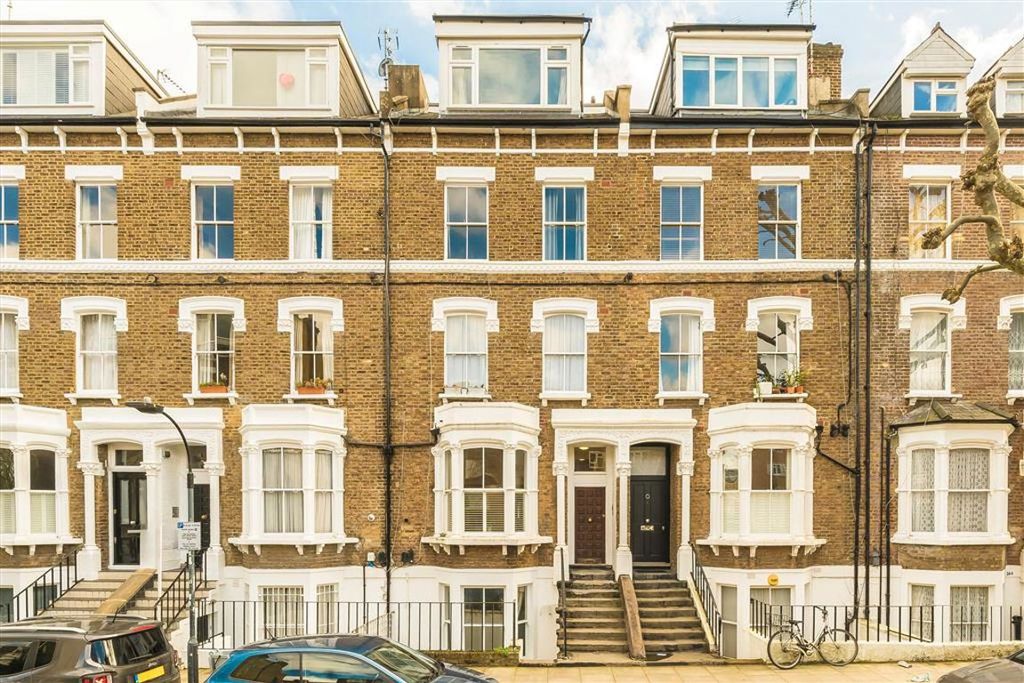 Property photo 1 of 6