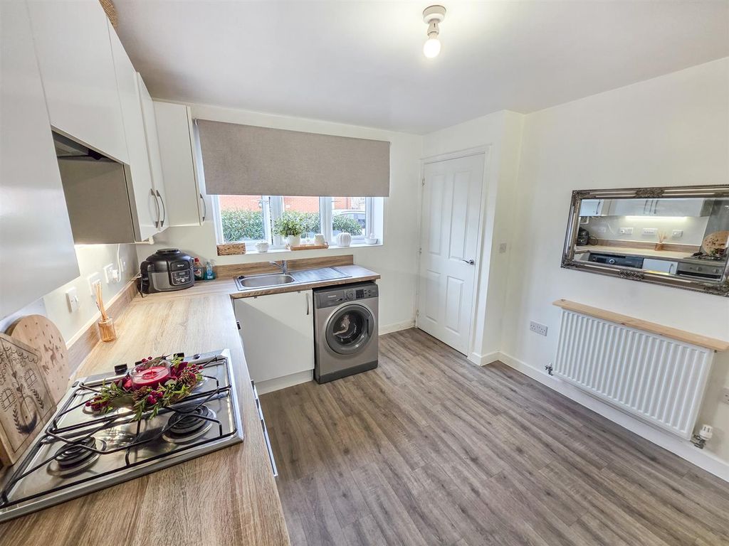 Property photo 3 of 21 20251124_125722.Jpg