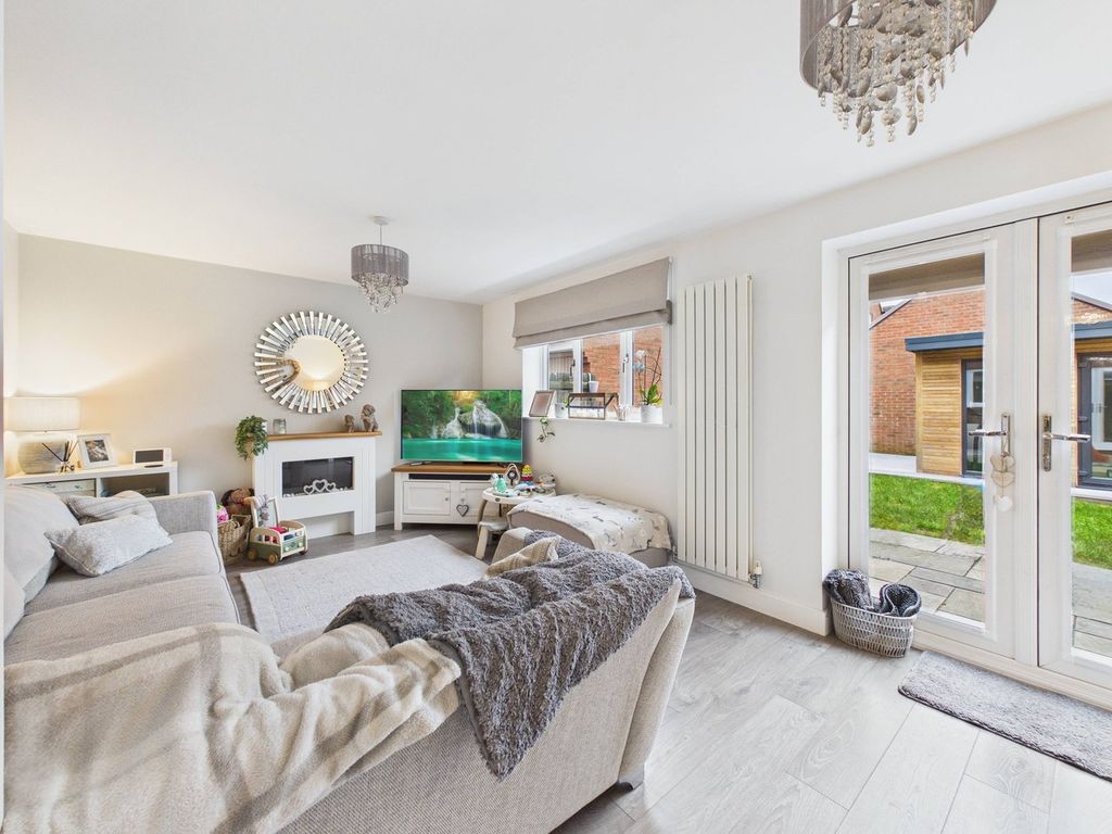 Property photo 3 of 18