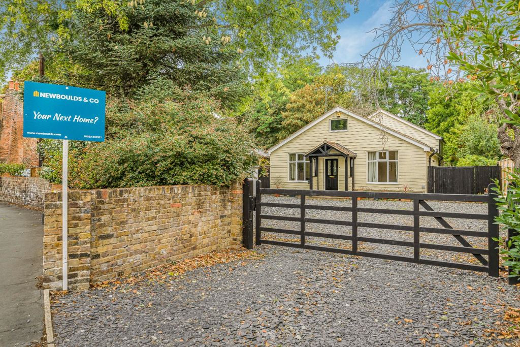 Property photo 1 of 27 5417610
