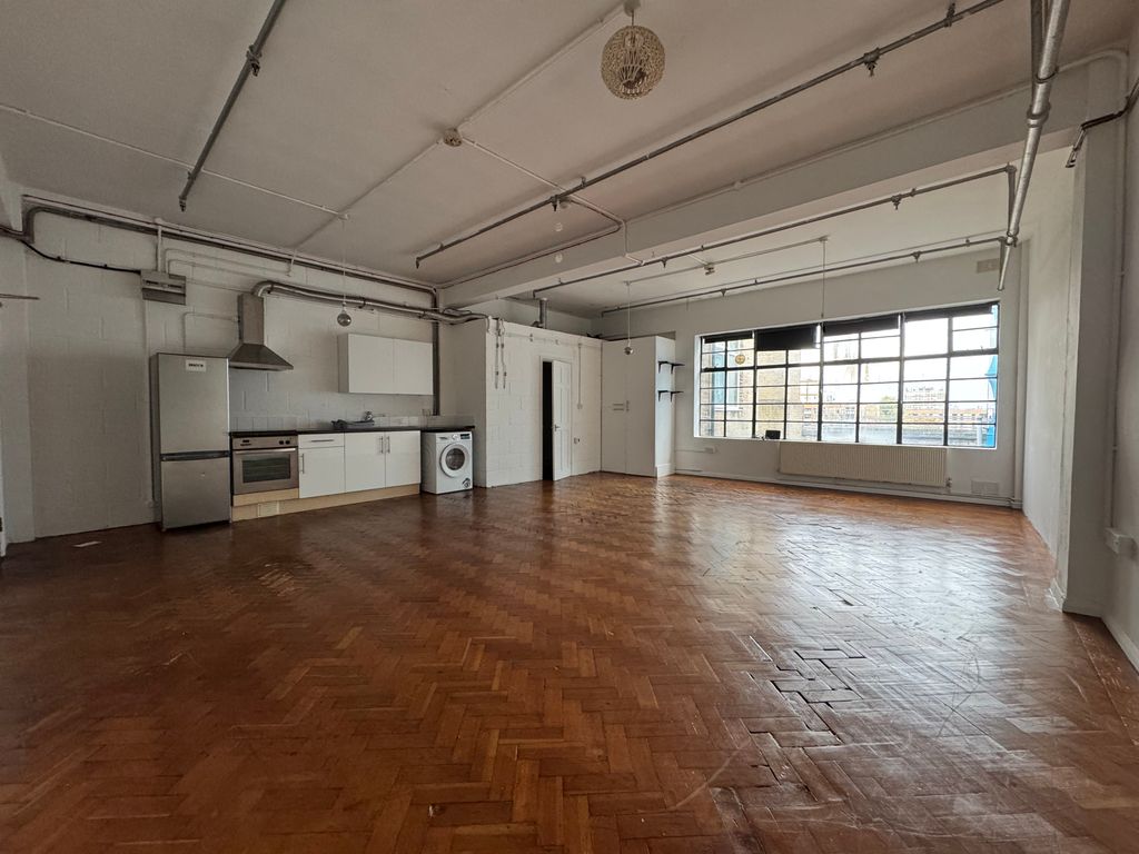 Property photo 2 of 4