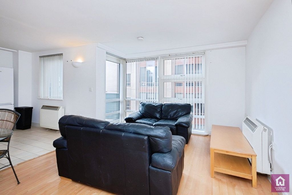 Property photo 3 of 10 Picture No. 09