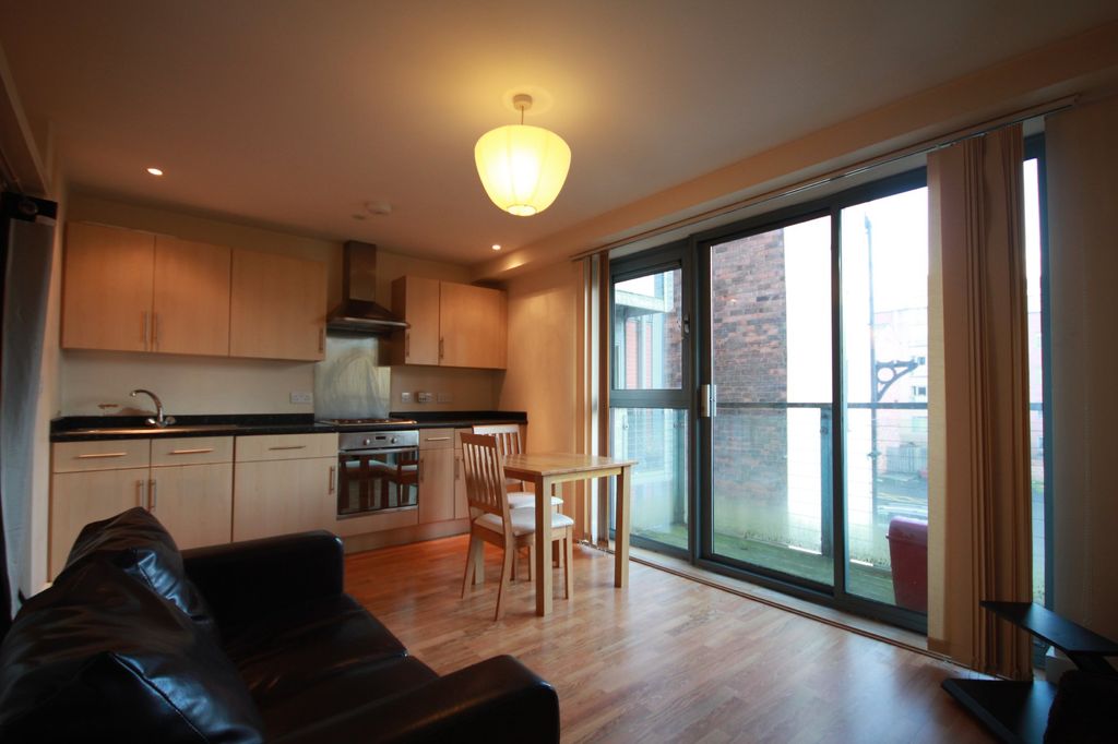 Property photo 2 of 6