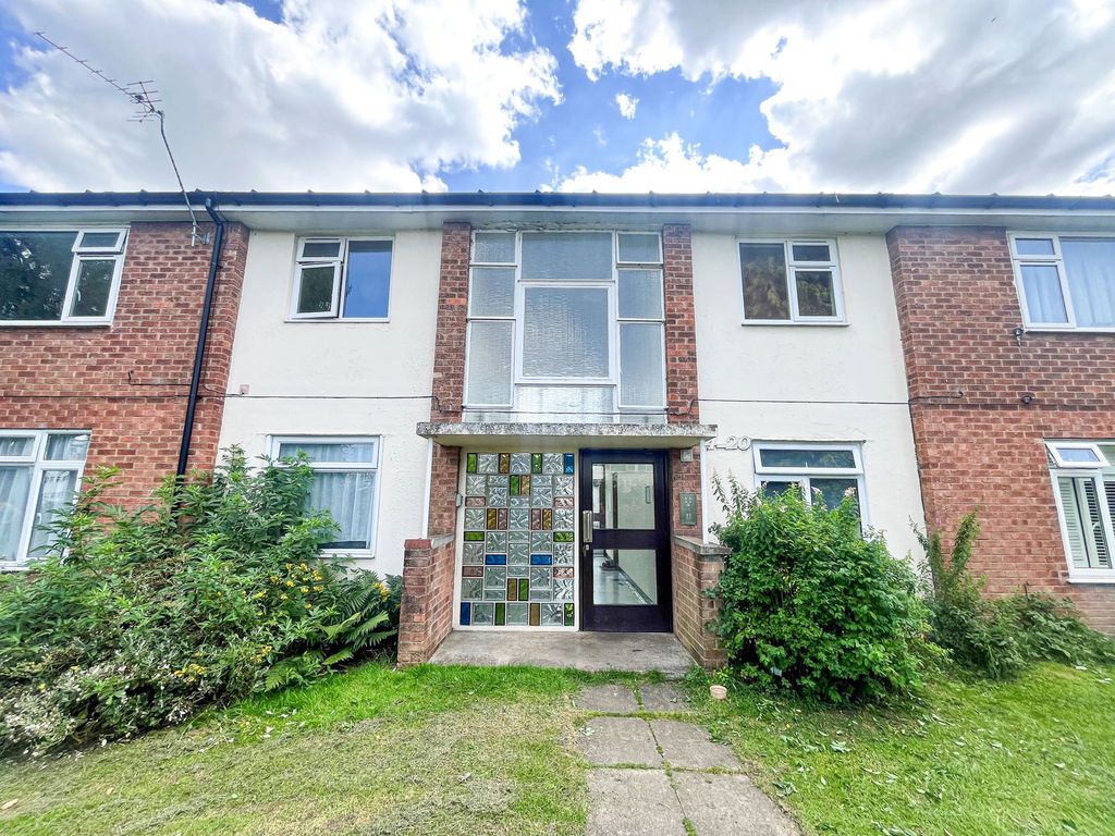 Property photo 1 of 9