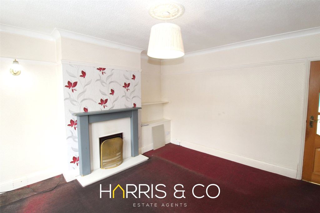Property photo 2 of 11 Picture No. 12