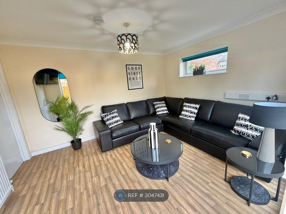 Property photo 1 of 6 Living Room For Comfort