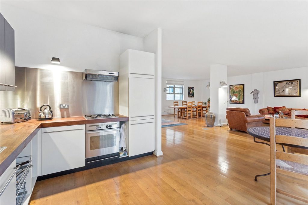 Property photo 1 of 12 Picture No. 08