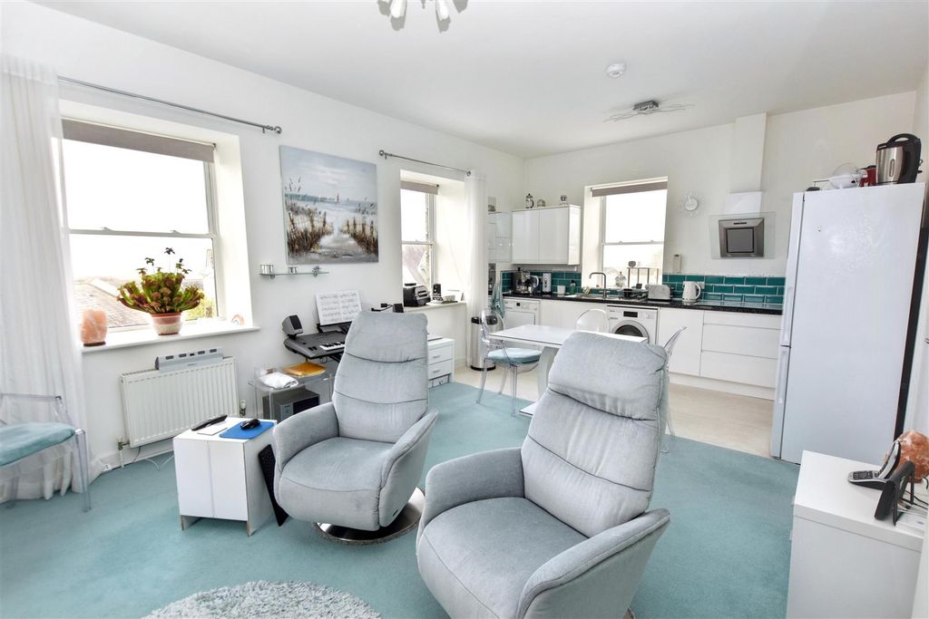 Property photo 2 of 11 Dsc_9583.Jpg