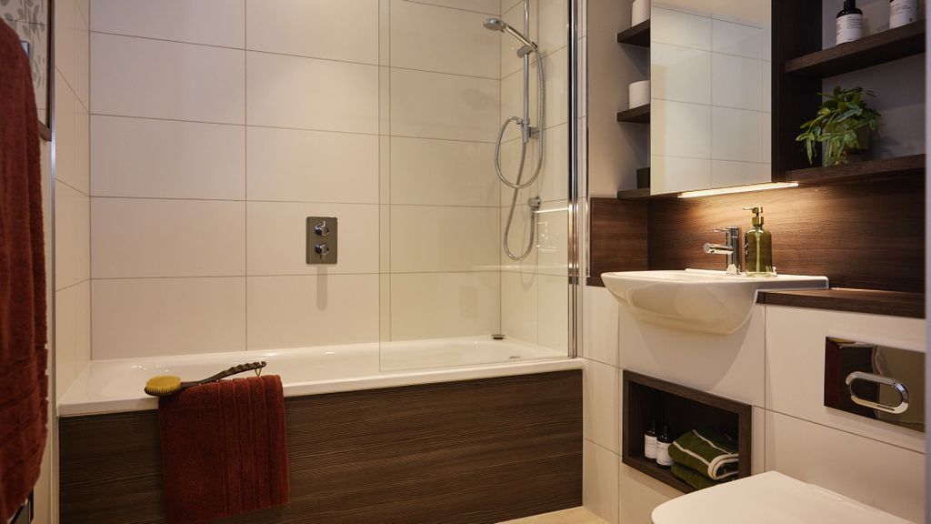 Property photo 2 of 12