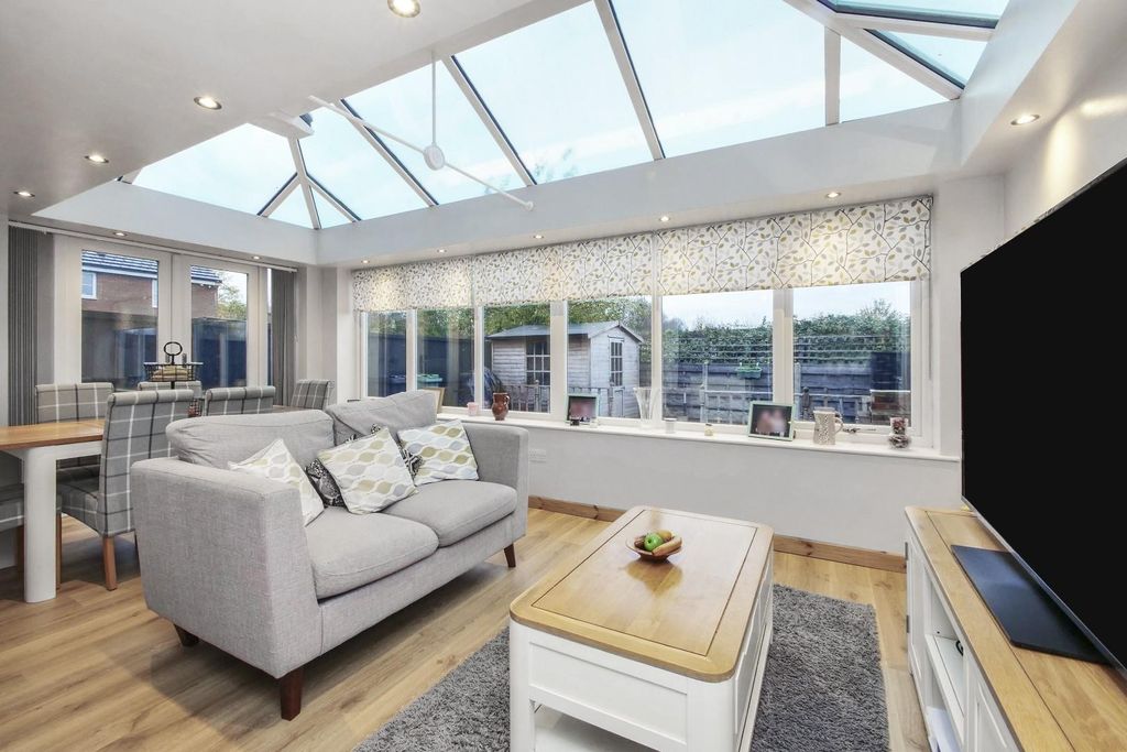 Property photo 3 of 32 Pnmb0266.Jpg