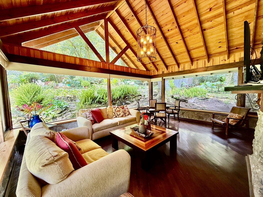 Property photo 2 of 46