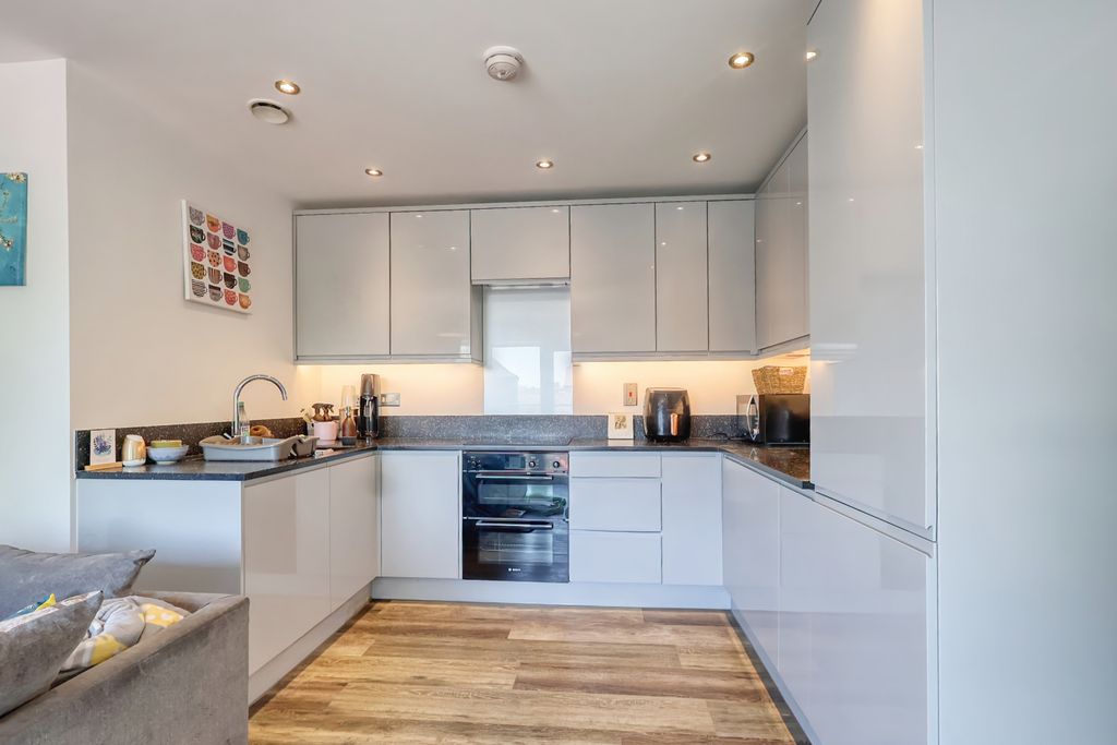 Property photo 2 of 10 Picture No. 06