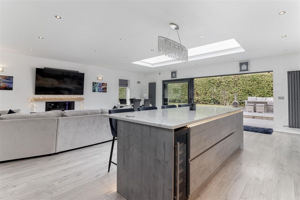 Property photo 3 of 25 Living Dining Kitchen - B.Jpg