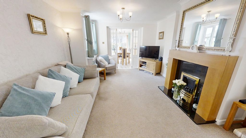 Property photo 3 of 22 Reforne-Portland-Dorset-UK-04082026_170208