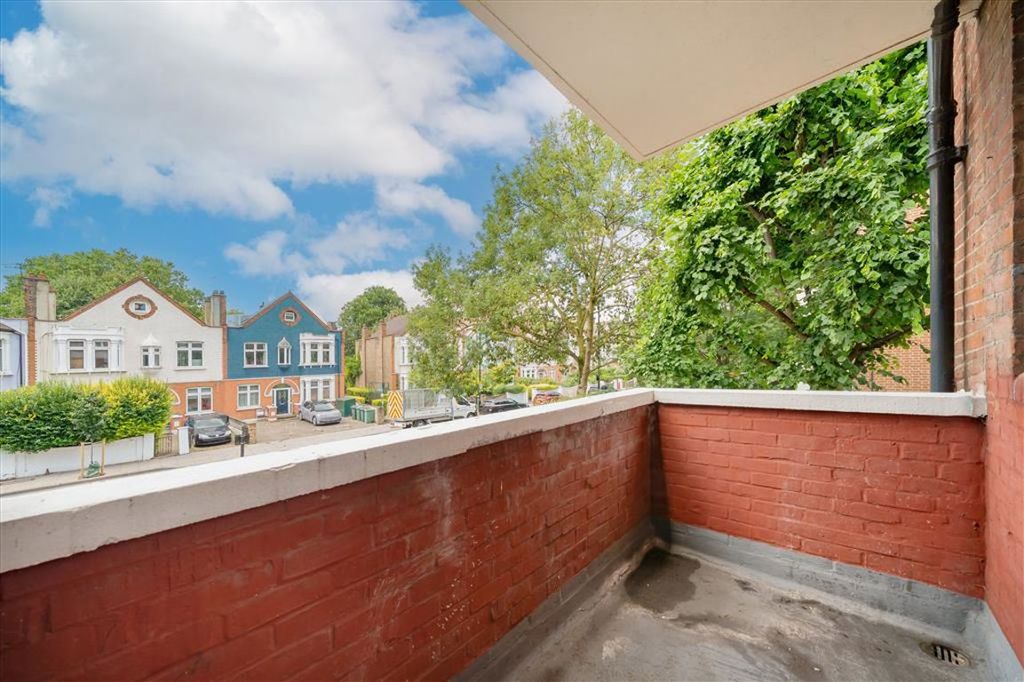 Property photo 3 of 6
