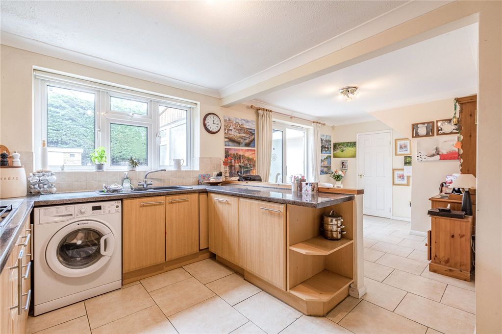 Property photo 3 of 19 Picture No. 21