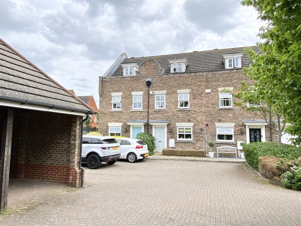 Property photo 1 of 12 Front Elevation