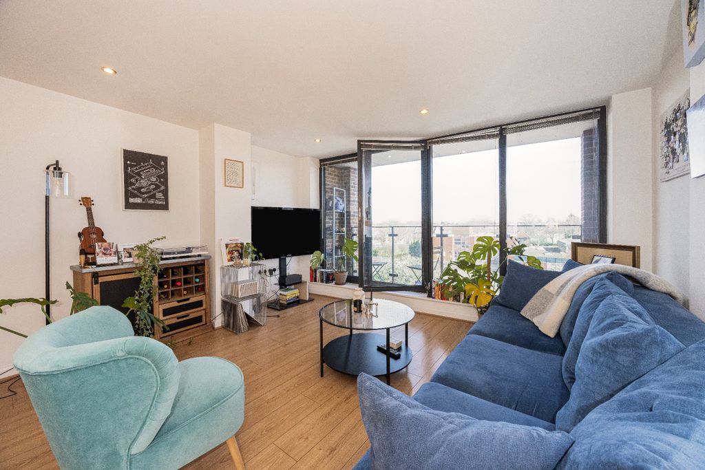 Property photo 3 of 15 4520514