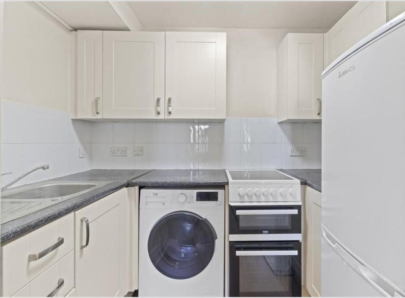 Property photo 2 of 9