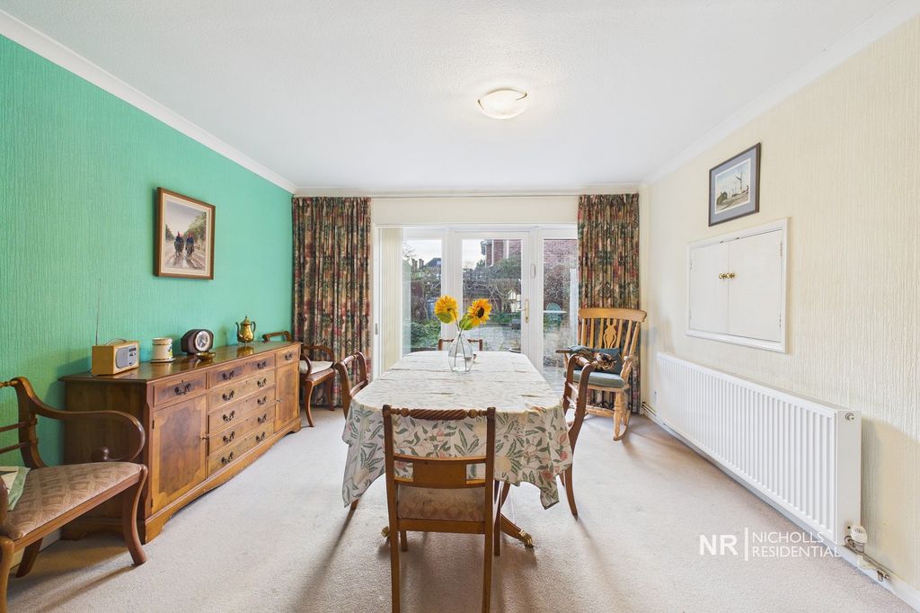 Property photo 3 of 15 Dining Room