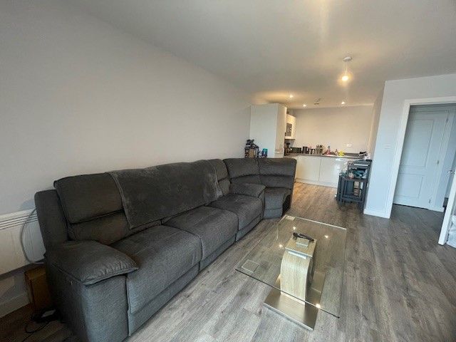 Property photo 3 of 9